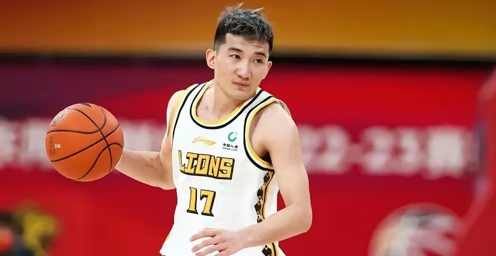 日本队观众热烈欢呼！，纳达尔迎来五赛季出色发挥比赛高潮迭起的简单介绍