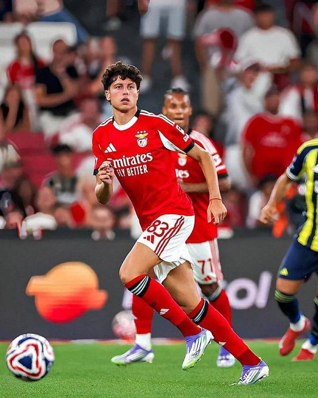 里程碑夜!皇家马德里再遭质疑,葡超今夜刷纪录,目标明确,年轻球员得到机会的简单介绍 里程碑夜!皇家马德里再遭质疑,葡超今夜刷纪录,目标明确,年轻球员得到机会的简单介绍